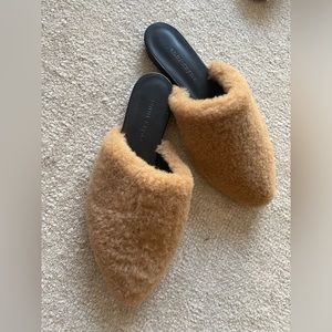 Jenni Kayne Shearling Mule in Natural